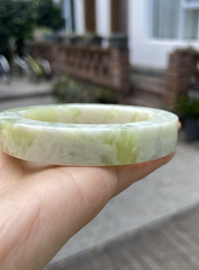 『 青禾淑坊 』天然环形岫玉手镯 古典玉镯58MM