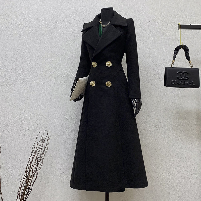冬季新品黑色加长款大摆毛呢女士大衣双排扣修身加厚保暖挡风外套