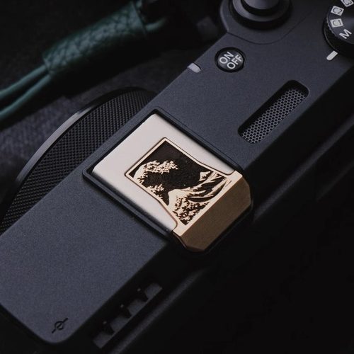 原创佳能黄铜雕刻热靴盖 新款热靴EOS R7 R8 R10 R50 R5IIR6IIR1