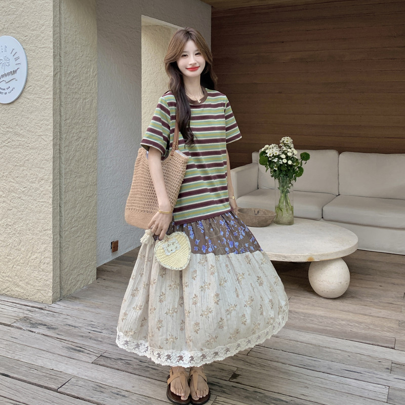【新款】碎花条纹拼接连衣裙2C060-2629-P135-K218,女装连衣裙,柏妮丝绮
