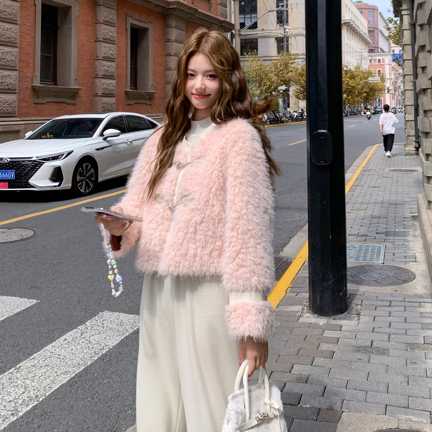 【新款】少女粉色环保皮草2571-P195-K298,女装派克服,柏妮丝绮
