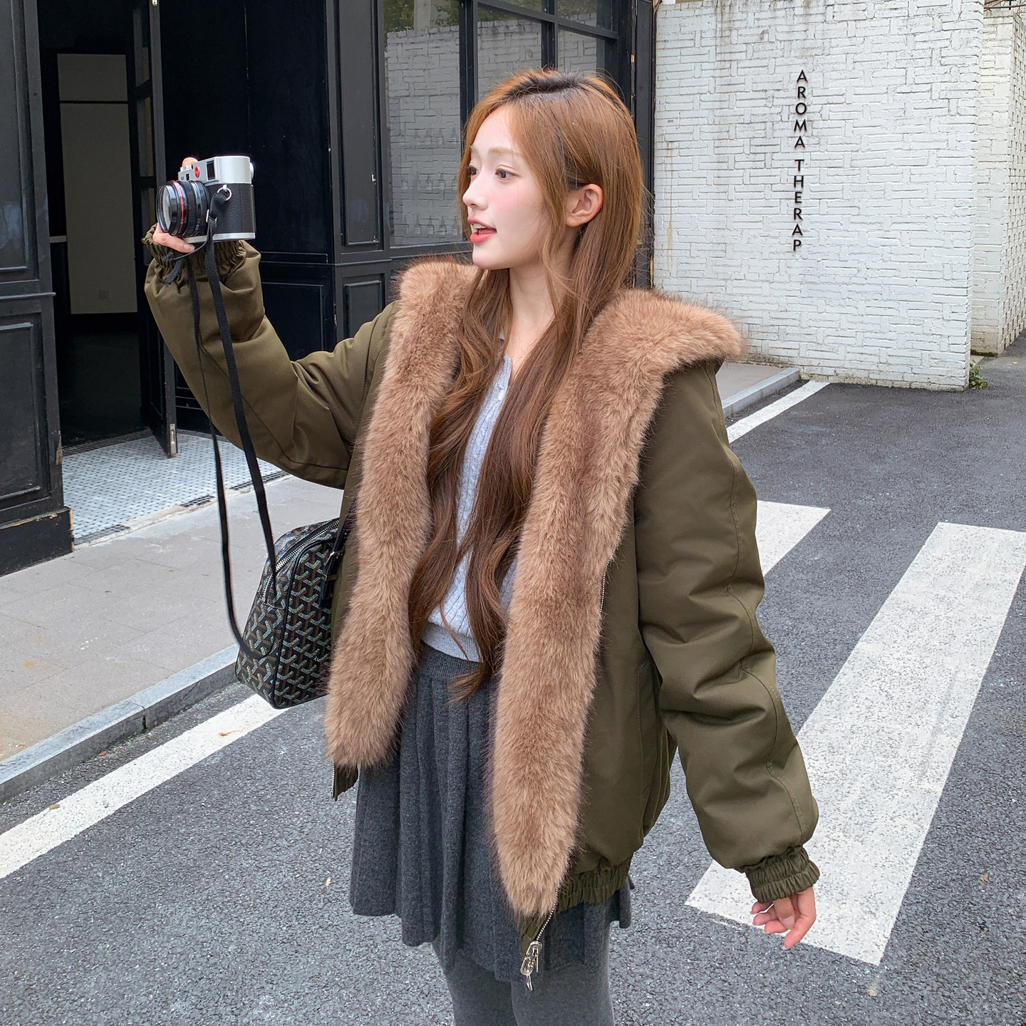 【新款】大毛领两面穿派克外套2576-P265-K398,女装派克服,柏妮丝绮