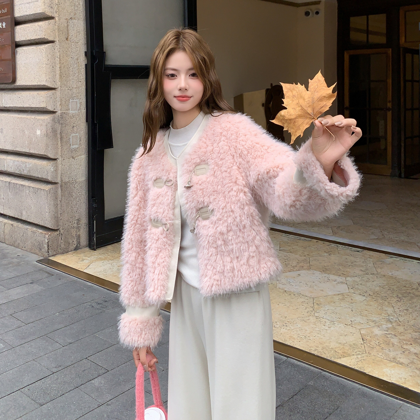 【新款】环保皮草2571-P195-K298,女装派克服,柏妮丝绮