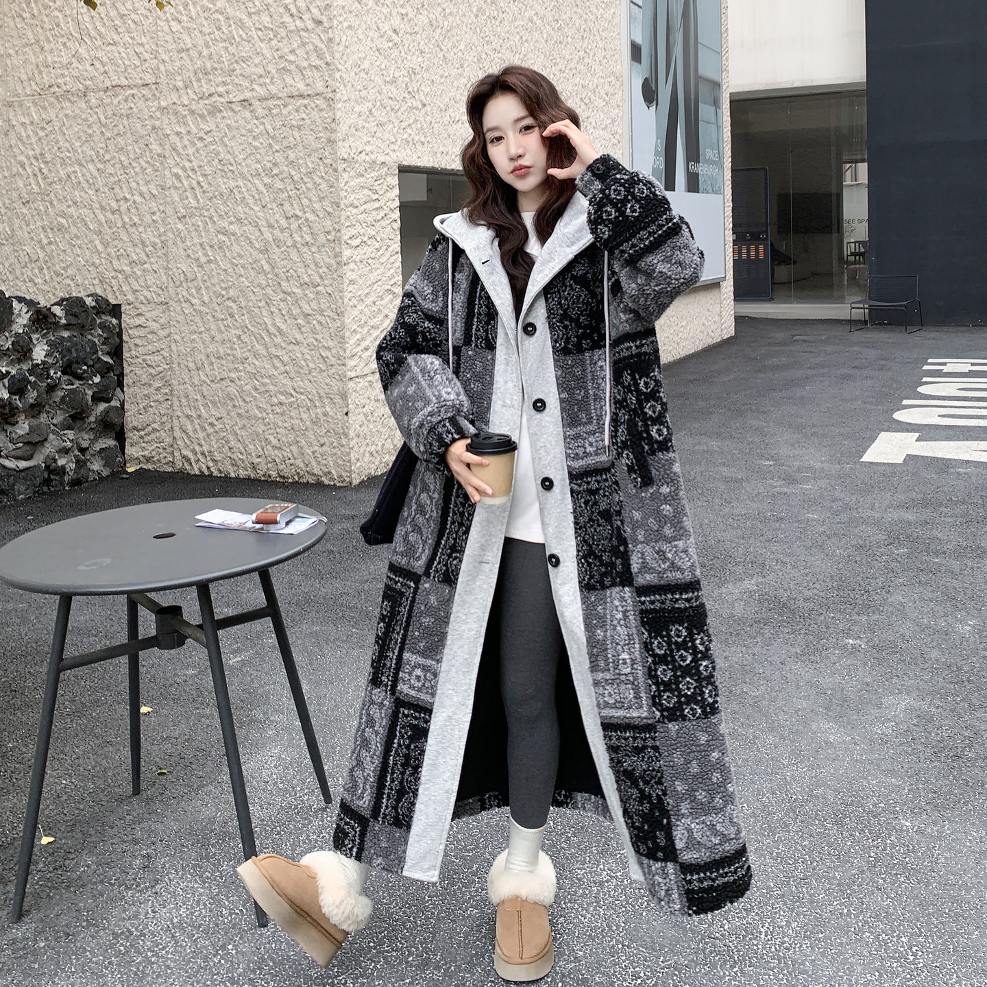【新款】复古印花皮毛一体外套2578-P255-K388,女装派克服,柏妮丝绮
