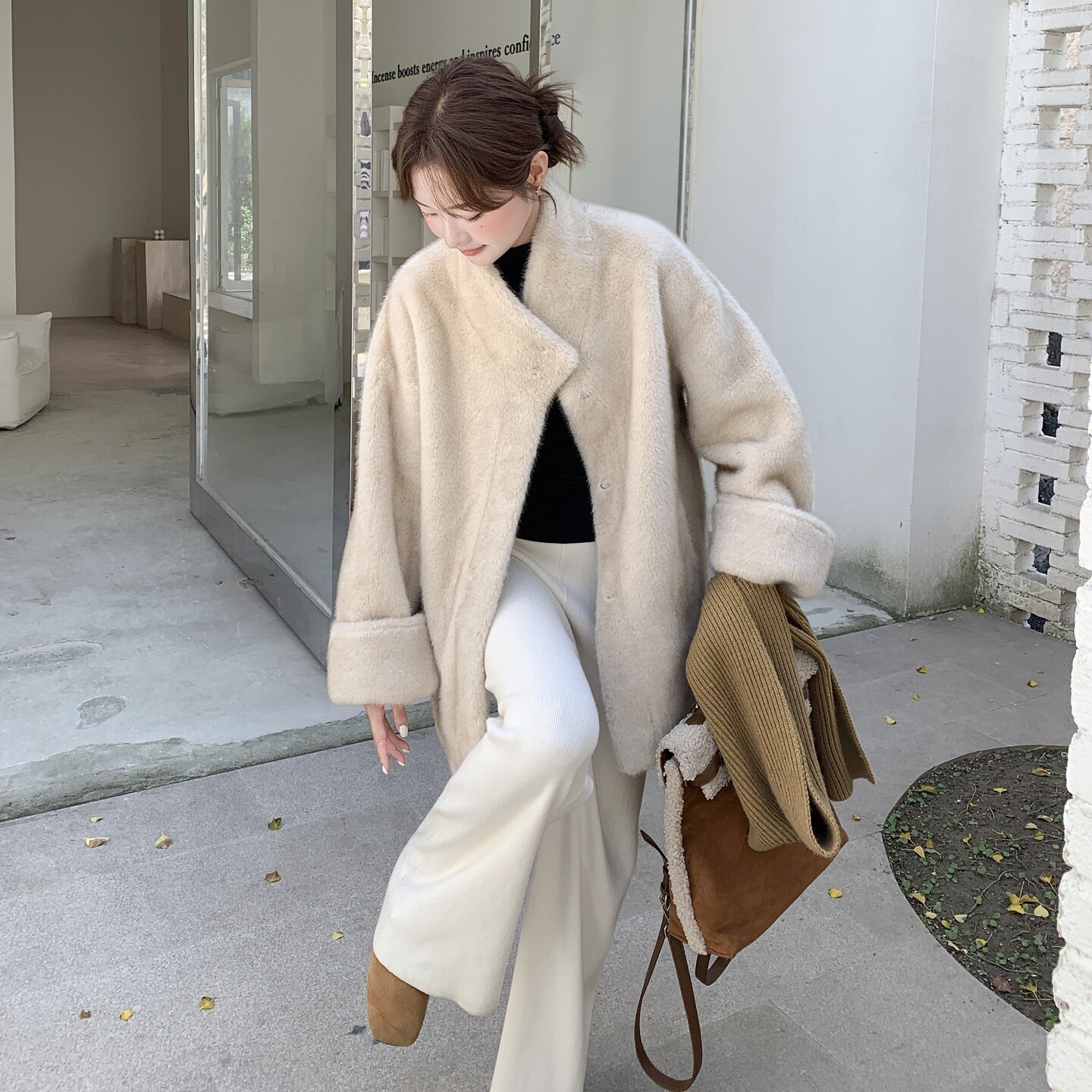 【新款】简约环保皮草皮毛一体外套2568-P185-K278,女装棉衣/棉服,柏妮丝绮