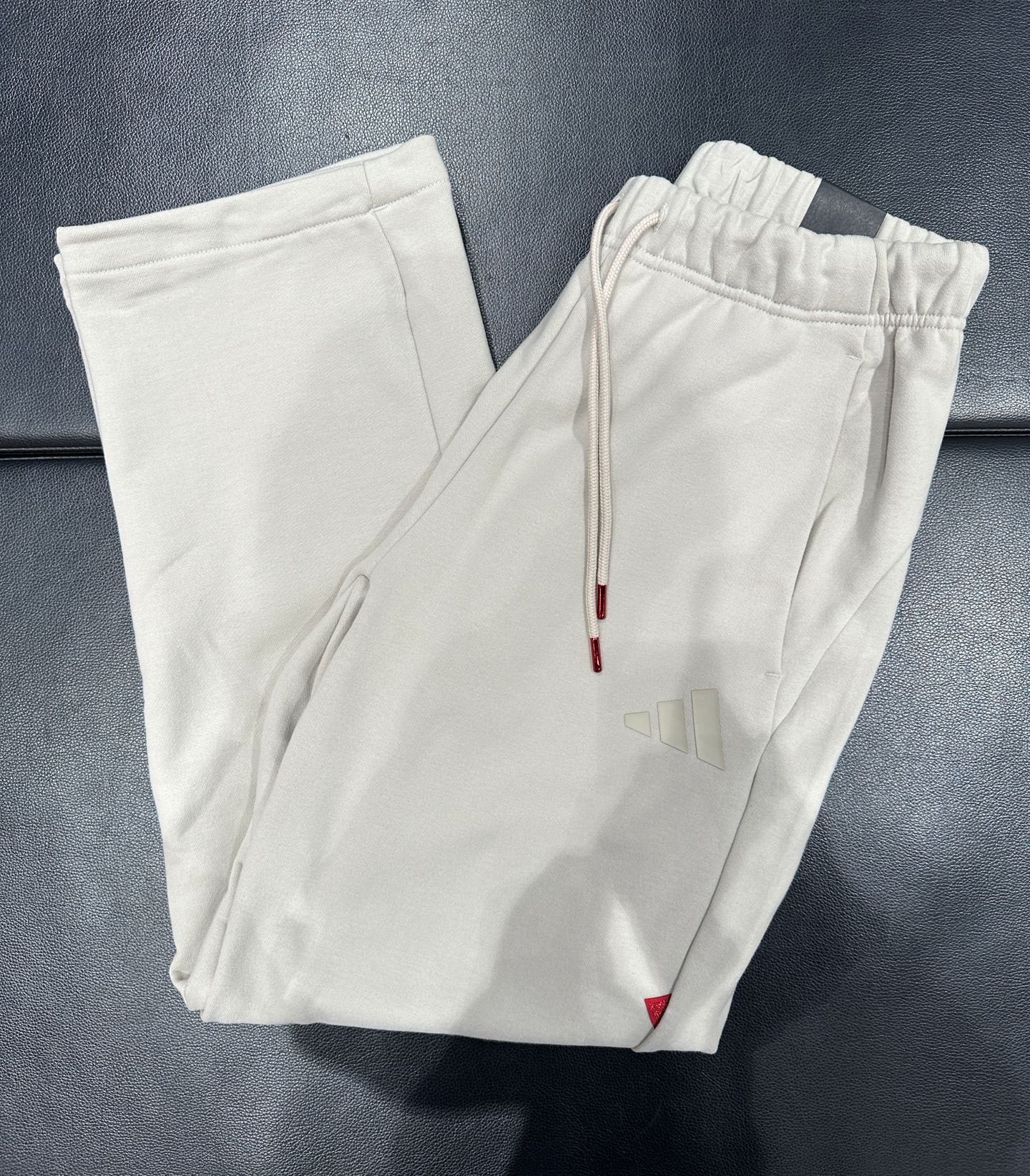 正品adidas FW24蛇年限定舒适纯色简约百搭针织运动裤 男款JM1011