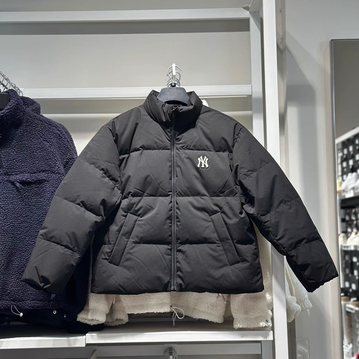 美职棒(MLB)秋季新款情侣运动服时尚休闲立领羽绒服 3ADJB1046