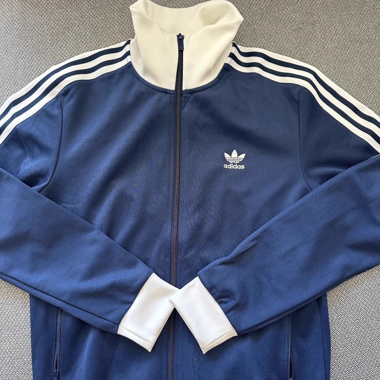 adidas originals 三条纹拼色立领长袖夹克外套 男 夜蓝色 IP0418