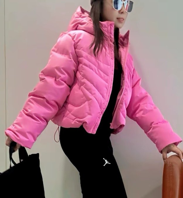 耐克正品女子冬季保暖连帽运动休闲棉服外套IB2006-606