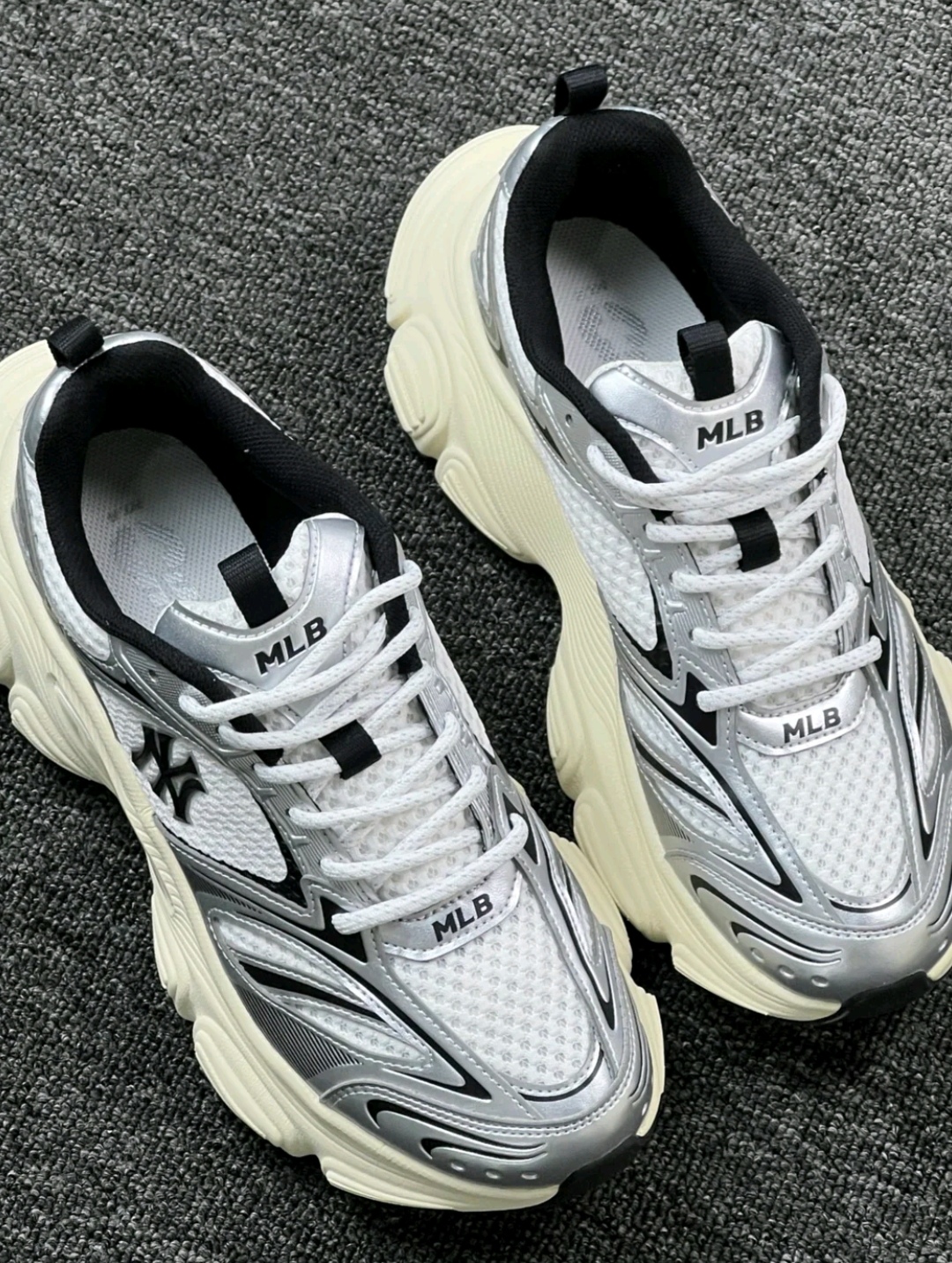 MLB厚底老爹鞋男女鞋2025春季新款运动鞋休闲鞋3ASHWD15N-50IVS