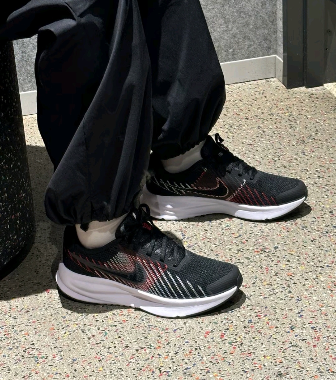 耐克正品男鞋2025春季新款运动鞋缓震跑步鞋休闲鞋HM9594-001