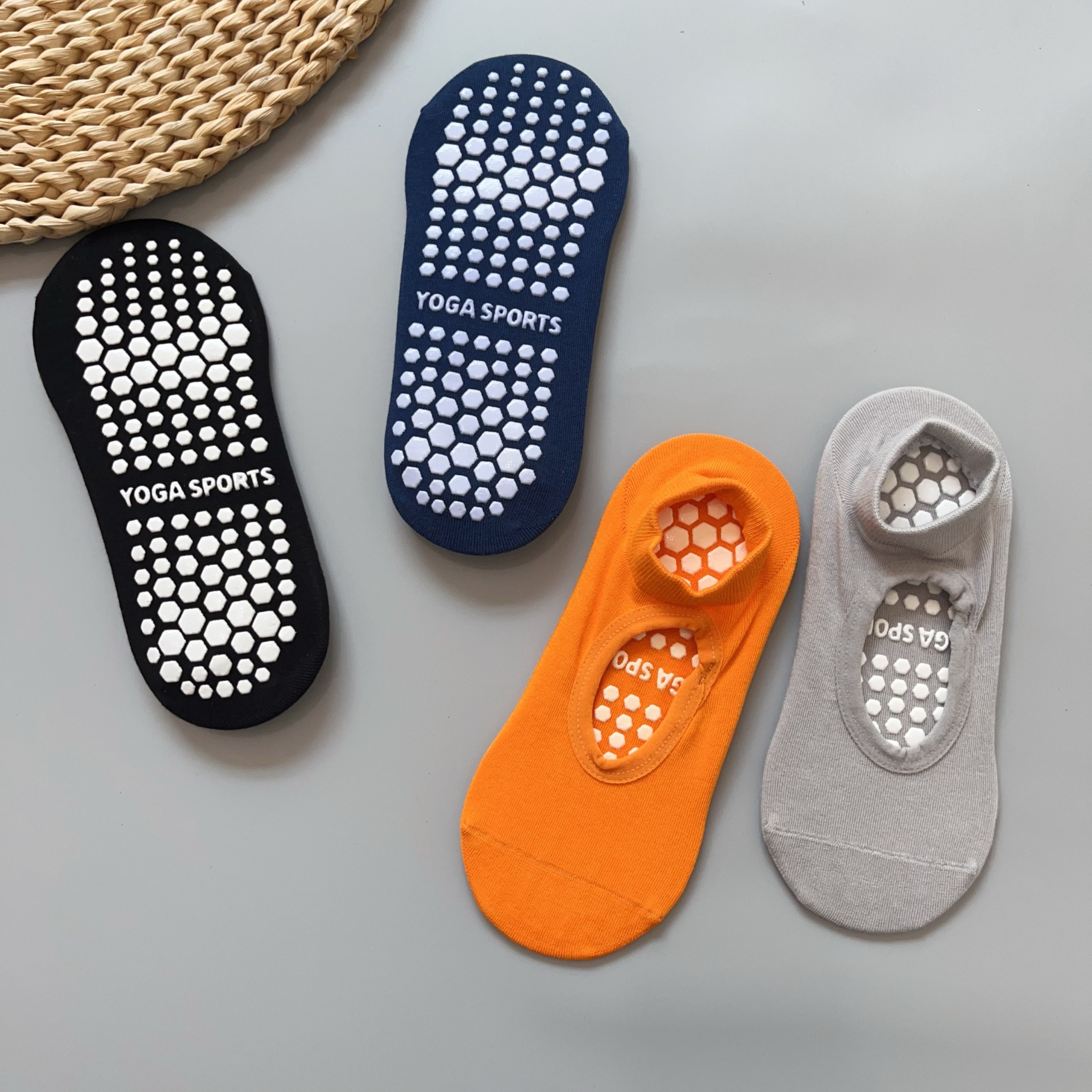 出口专业瑜伽船袜 防滑硅胶棉质透气运动短袜跑步室内普拉提女袜