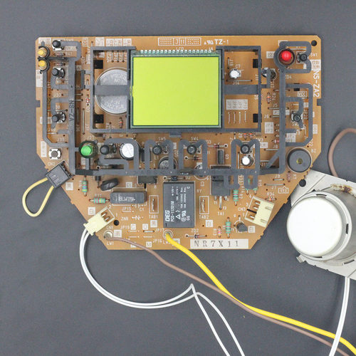 象印电饭煲NS-ZCH18HC