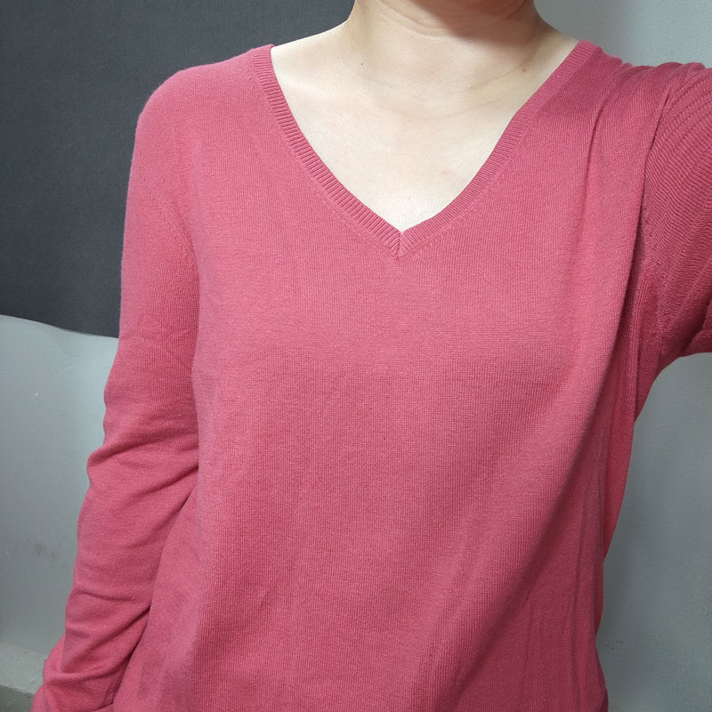 V领针织衫出口外贸女大码