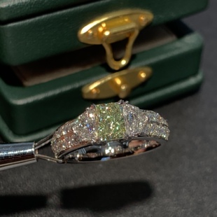 1.02克拉GIA天然绿钻戒指