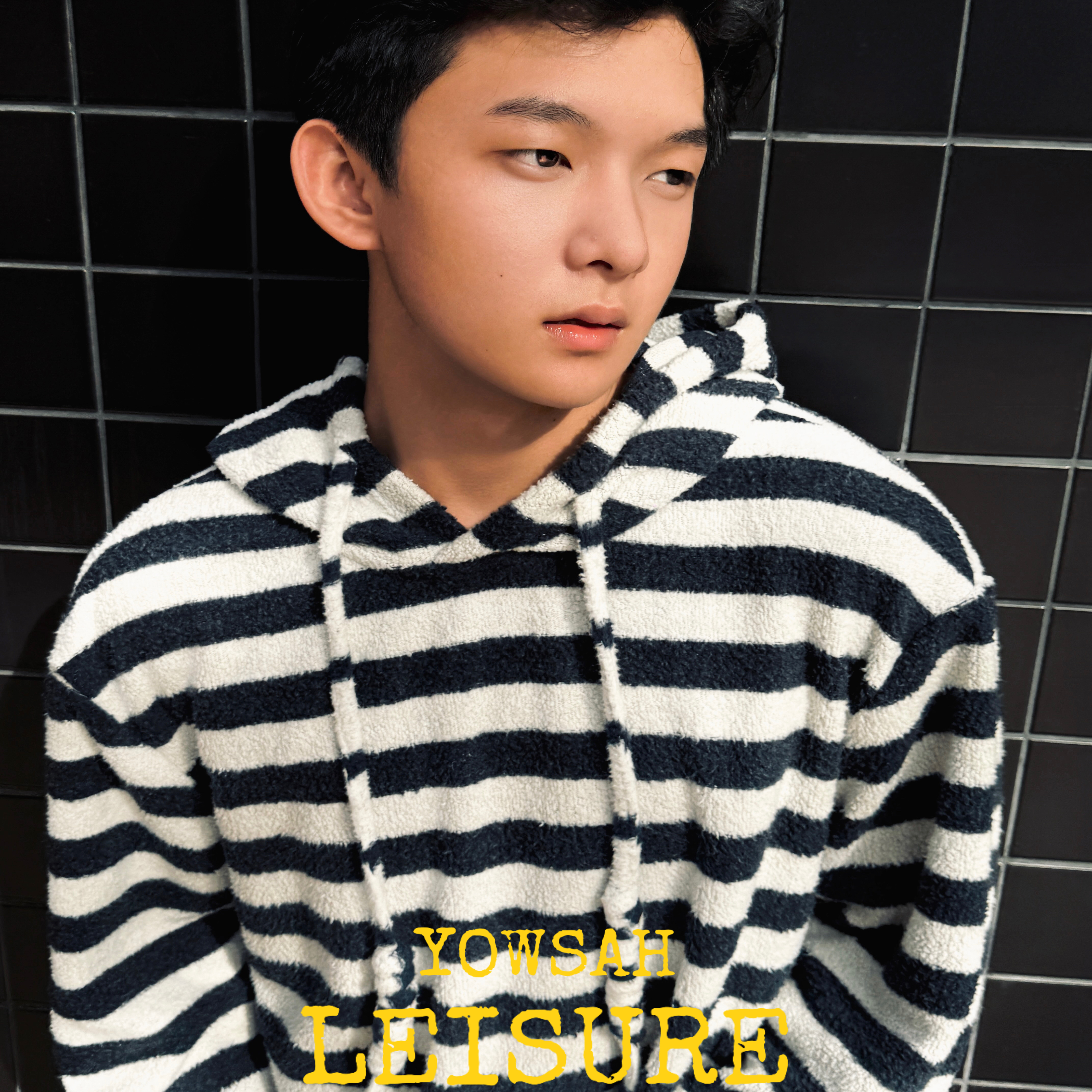 YOWSAH 条纹毛感拼接抽绳套头连帽宽松卫衣 男女同款