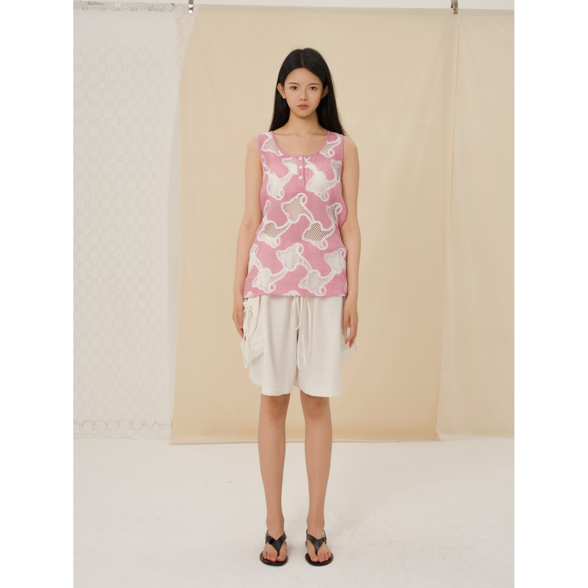 YOWSAH 轻盈汉麻棉镂空提花背心