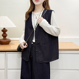 休闲V领纽扣牛仔马甲女无袖外搭背心马夹大码胖mm秋款新品外套女