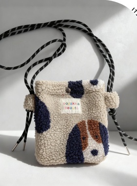 ITSOUMEI可爱大耳狗羊羔绒斜挎手机包女便携外出迷你单肩包小包包