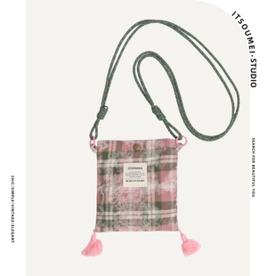 ITSOUMEI民族风时尚简约百搭流苏迷你斜挎手机包夏季小包格子包女