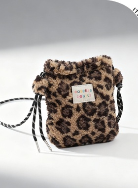 ITSOUMEI毛绒豹纹手机包女羊羔毛迷你便携斜挎包百搭抽绳小包包