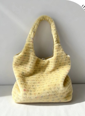 ITSOUMEI秋冬新款毛绒包包条纹黄色单肩托特包女通勤大容量腋下包