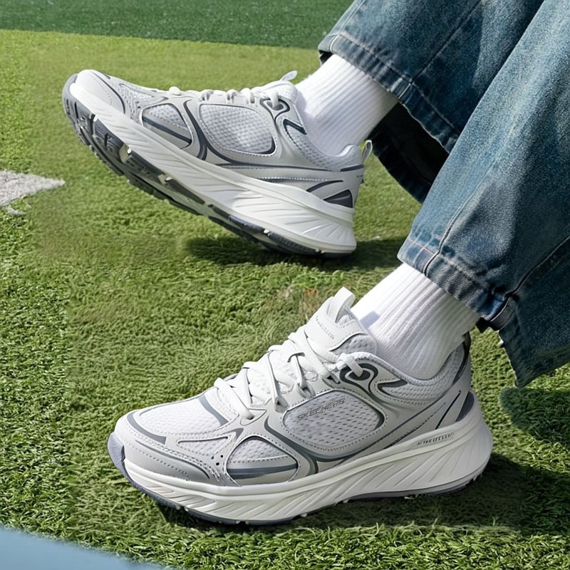Skechers斯凯奇跑步鞋女鞋2025冬季网面透气轻便运动鞋复古慢跑鞋