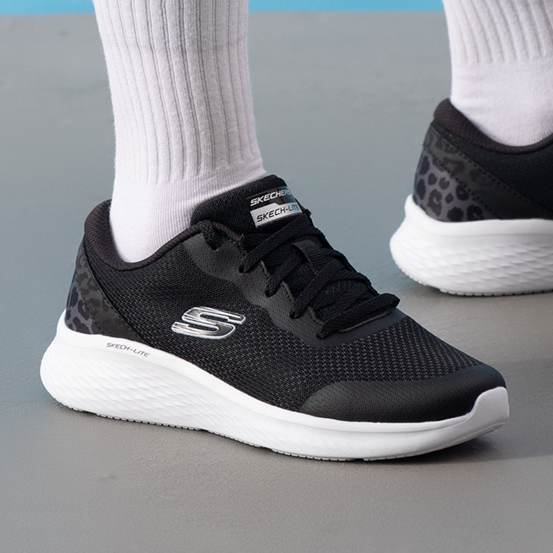 斯凯奇女鞋夏季新款厚底缓震透气跑步鞋轻便健身训练运动休闲鞋子