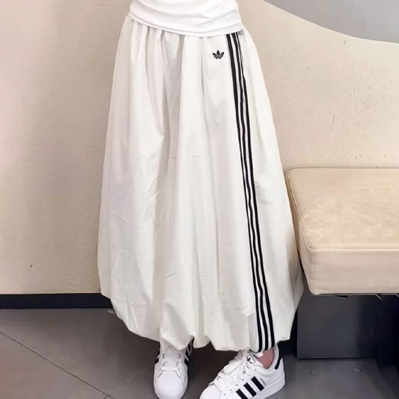 阿迪达斯三叶草裙子女夏季新款中长款花苞裙运动休闲半身裙KC8088