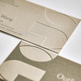 高端名片制作特种棉纸定做烫金凹凸名片印刷创意保险金融公司商务医生律师名片双面加厚名片定制加急免费设计