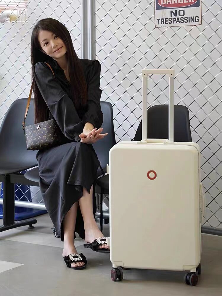 （门店款)OMI欧米行李箱大容量拉杆箱密码铝框静音万向轮旅行箱