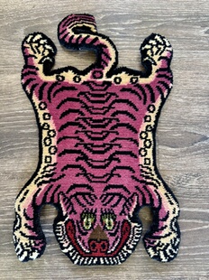 尼泊尔纯手工纯羊毛藏毯虎毯汽车扶手毯挂毯