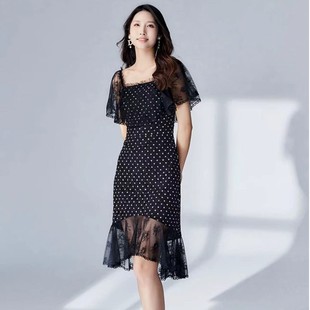 伊华欧秀连衣裙33WAQ3542 限时直降