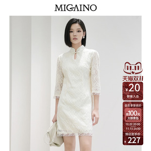 Migaino曼娅奴女装秋冬新款别致优雅新中式修身蕾丝绣花连衣裙