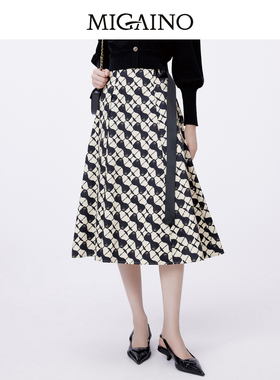 Migaino曼娅奴印花半身裙女新款气质中长款A字裙MO12EB034