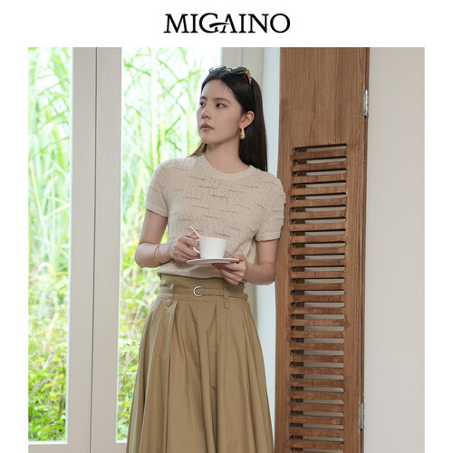 Migaino曼娅奴女装2026年早秋新款设计感圆领短袖针织衫MQ32KW267