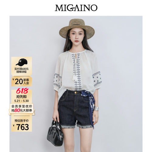 Migaino曼娅奴女装2026年夏季新款复古风刺绣五分袖衬衫MQ22AC021