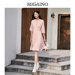 新款 优雅V领A字裙MN12DC084 Migaino曼娅奴气质连衣裙女2023春季