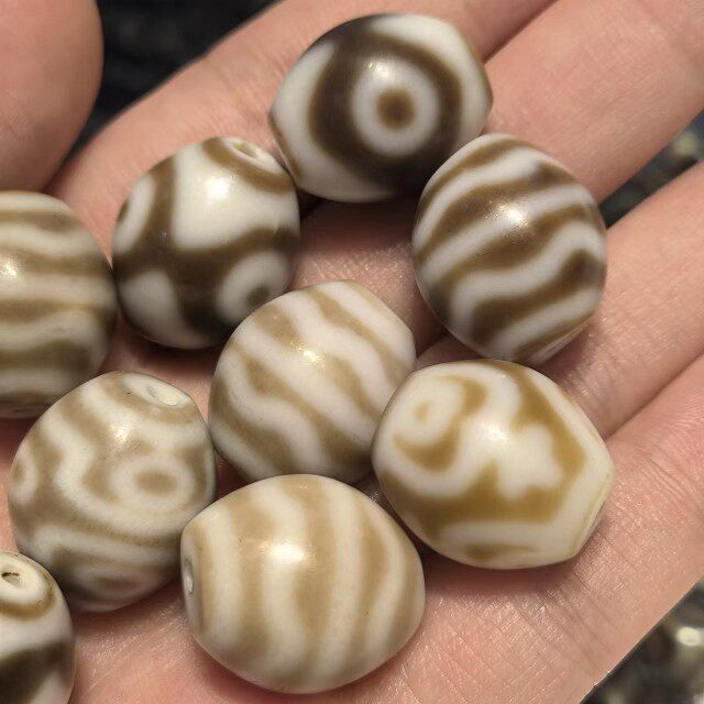 aqx7白毫稀有品种百豪宝瓶三眼单双虎牙水波纹六瓣莲花天珠达洛