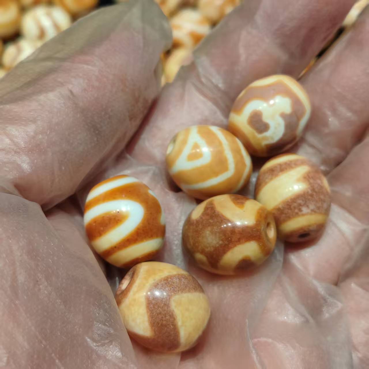 15x17㎜橘红达洛天珠台湾工艺