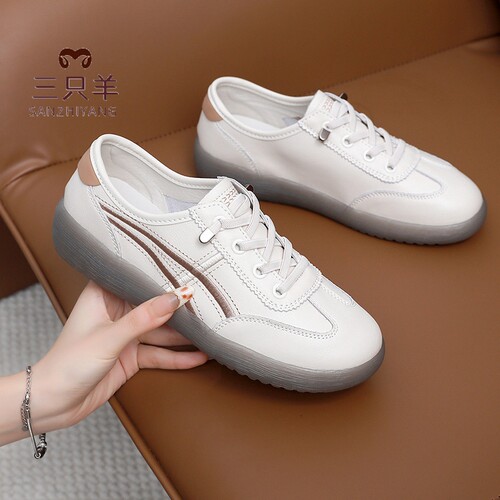三只羊休闲一脚蹬小白鞋