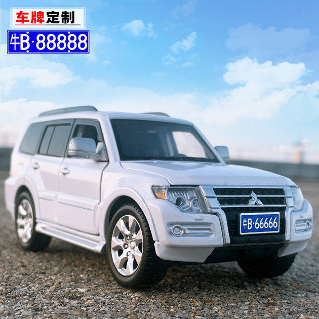 jkm三菱帕杰罗合金属汽车模型仿真山猫声光避震儿童玩具越野摆件