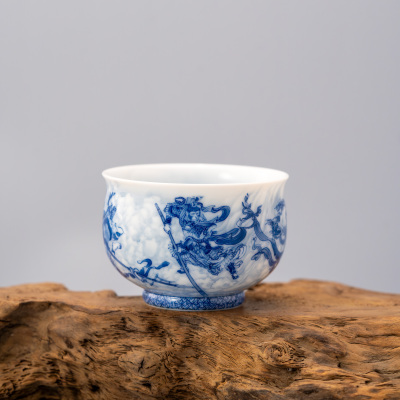 景德镇画堂春陶瓷齐天大圣炉式杯闹九字珍藏款青花釉下彩手工手绘