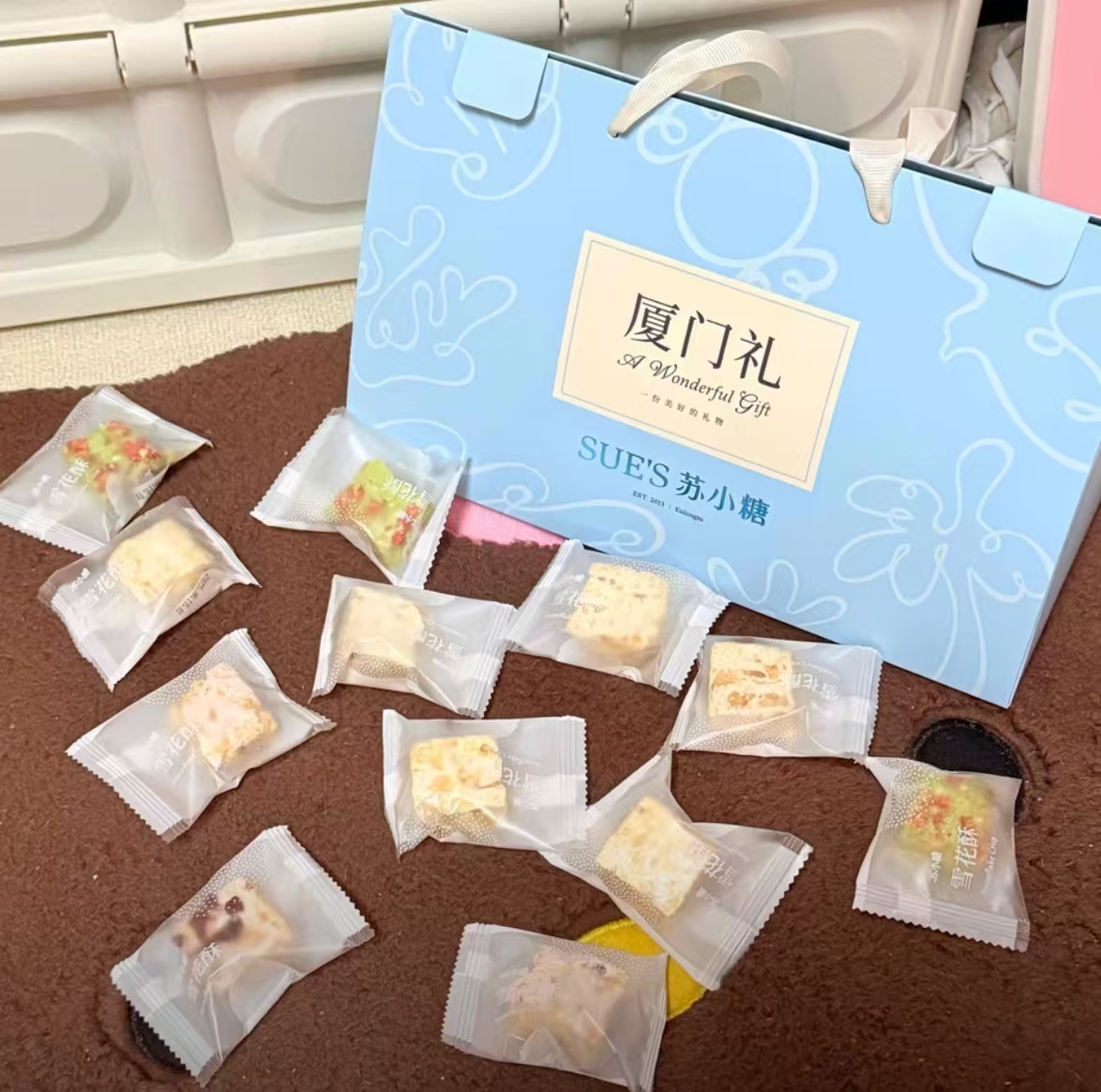 苏小糖混合味奶芙雪花酥礼盒