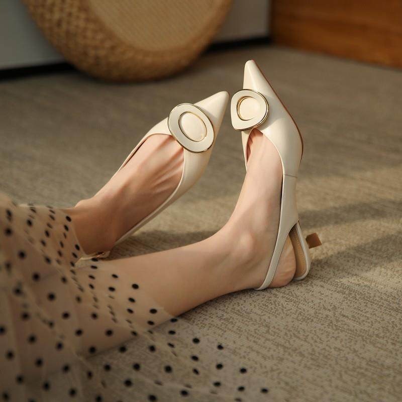 真皮小众金属扣尖头一字带后空单鞋法式小跟猫跟鞋包头罗马凉鞋女