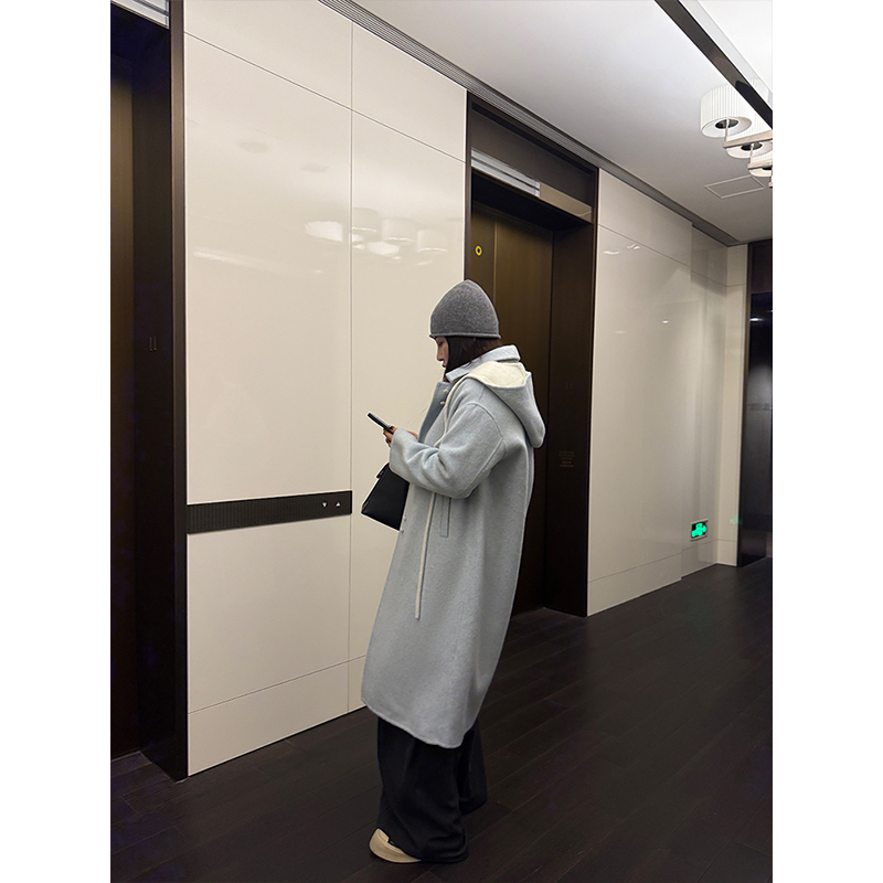 铅笔小鑫大码女装慵懒风宽松休闲连帽防风保暖经典羊绒大衣