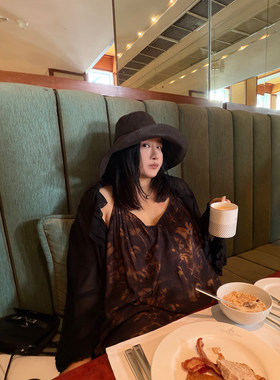 铅笔小鑫大码女装云墨碎染简约设计水墨画扎染V领吊带