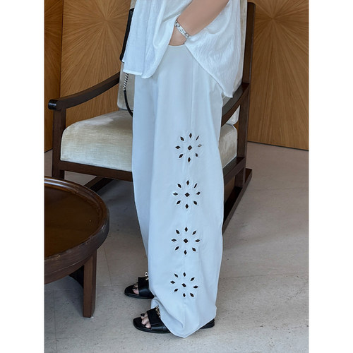 铅笔小鑫大码女装 复古重工刺绣 镂空钩花 大码显瘦长裤