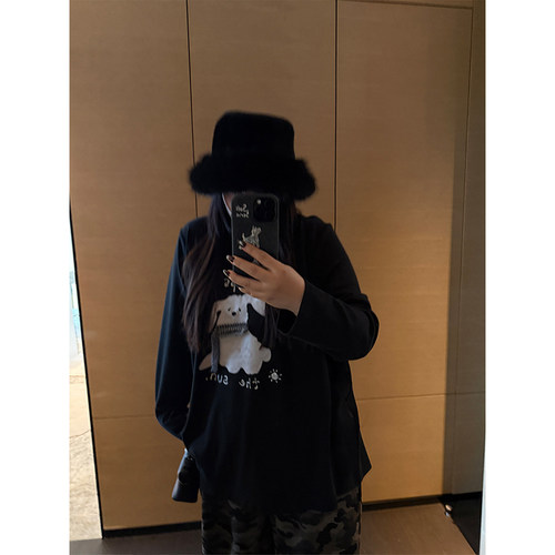 铅笔小鑫大码女装 卡通围巾 小狗印花 柔软磨毛保暖T恤上衣