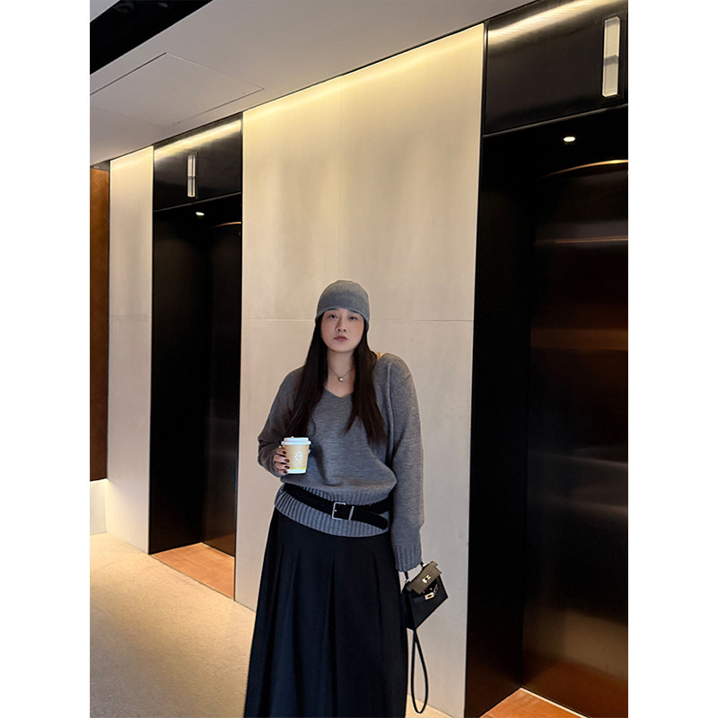 铅笔小鑫大码女装慵懒松弛V领软糯羊毛皮带搭配针织上衣,女装/女士精品,大码内搭,淘宝优惠券,粉丝福利购,淘宝优惠卷